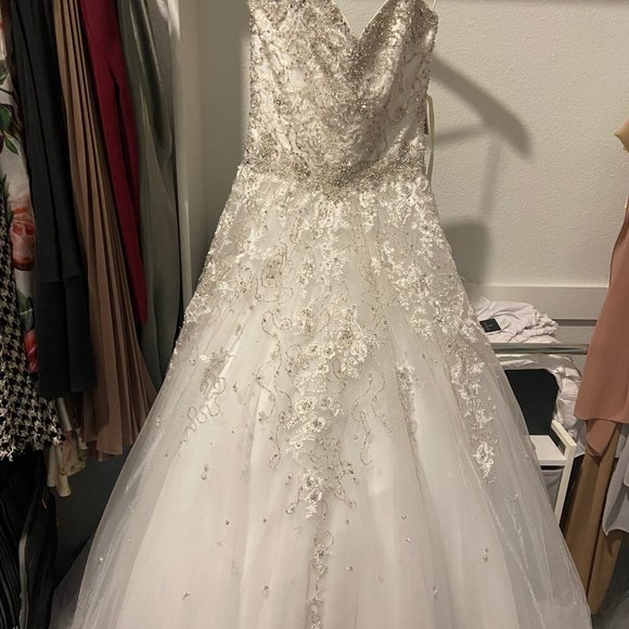 Wedding Dress Morilee Style #2791 - Picture 1 of 8